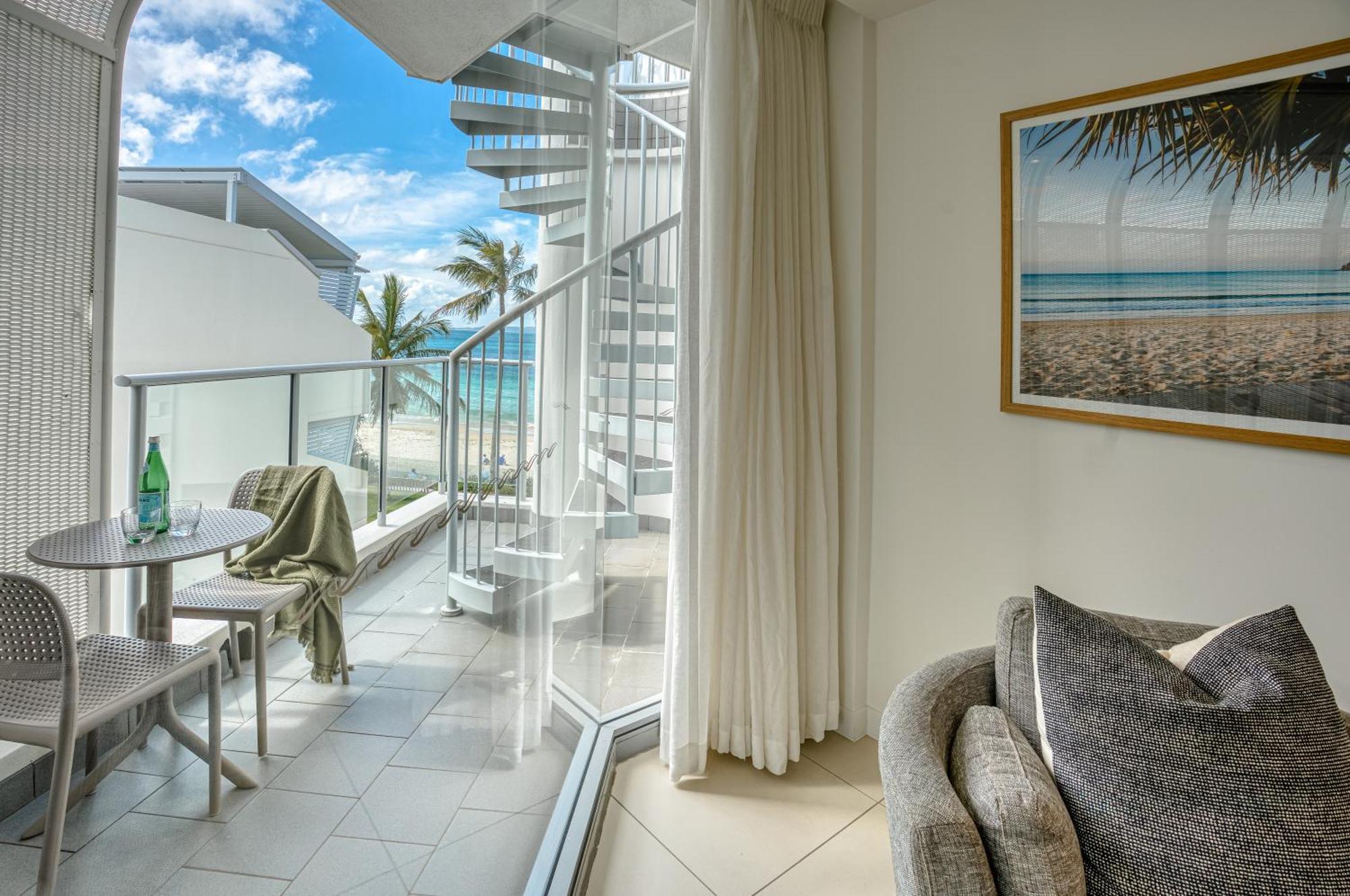 On The Beach Noosa Resort Екстериор снимка